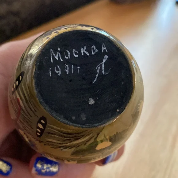 Russian 1991 Moscow Nesting dolls Mama cat set 4 pcs. Hand painted in Russia - Picture 8 of 8